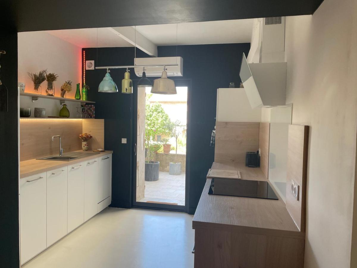 Appartement Au Centre De La Venise Provencale LʼIsle-sur-la-Sorgue Dış mekan fotoğraf