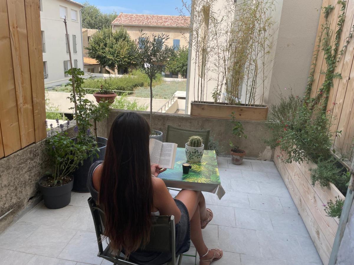 Appartement Au Centre De La Venise Provencale LʼIsle-sur-la-Sorgue Dış mekan fotoğraf